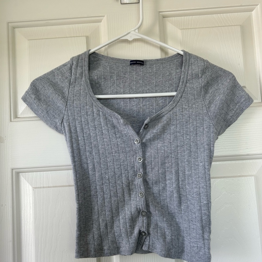 Gray Cropped Button-Up Women’s Top